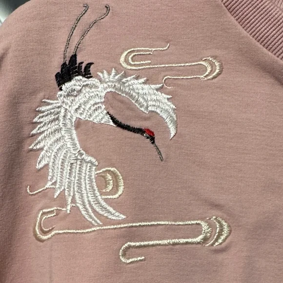 Pink Embroidered Sweatshirt with Crane Embroidery Design Small New - Picture 3 of 5